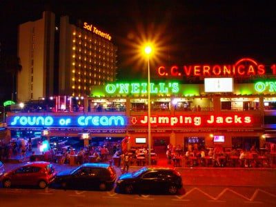 Read more about the article [:es]Vida nocturna en Tenerife[:en]Nightlife in Tenerife[:it]Vida nocturna en Tenerife[:pl]Vida nocturna en Tenerife[:]